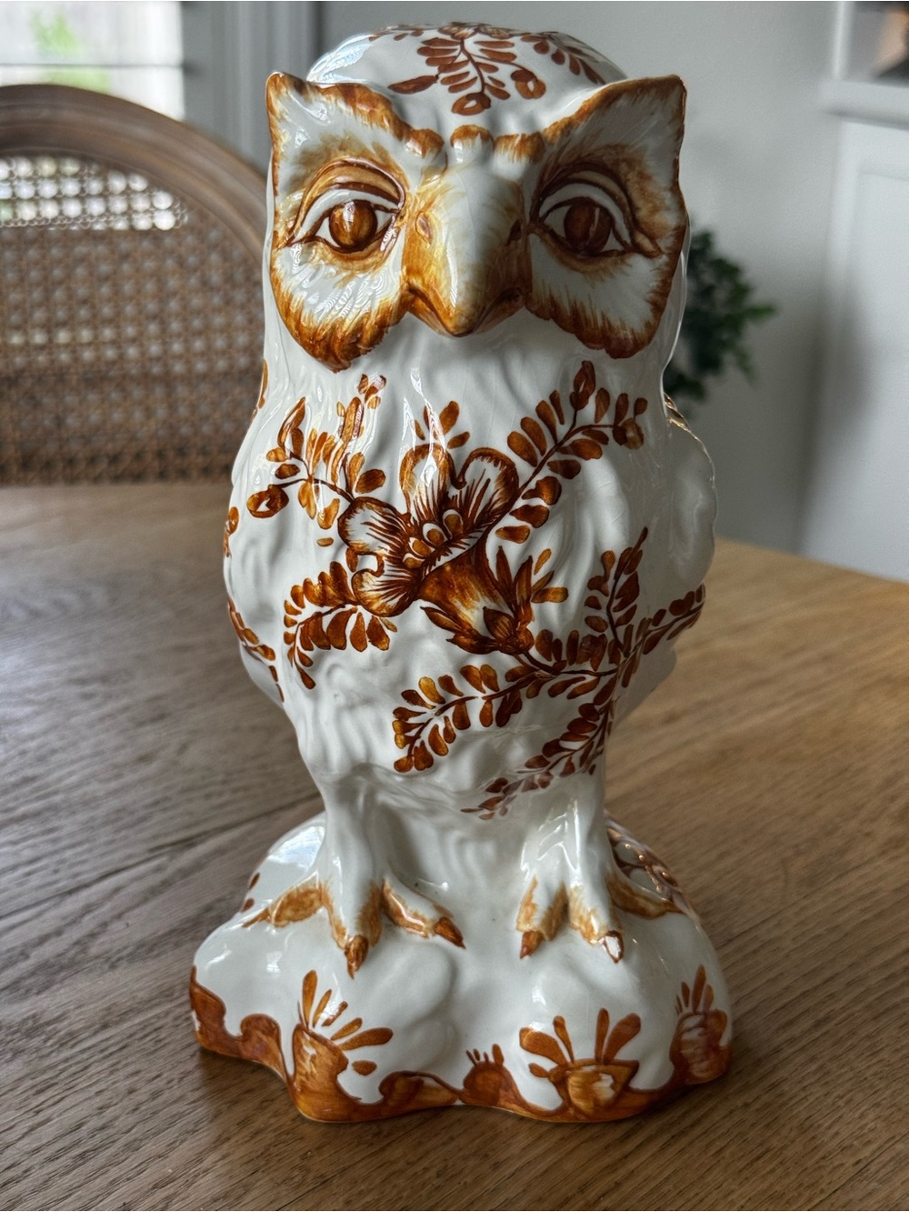 Decorative White and Gold Owl Figurine